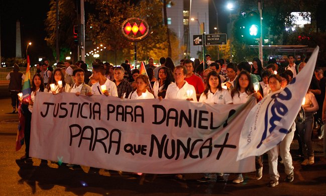 Con una velatón conmemoraron un año de la golpiza que mató a Daniel Zamudio
