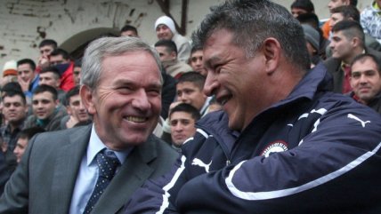  Ruiz-Tagle analiza volver a Blanco y Negro  