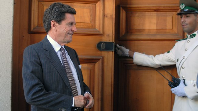 Timoneles RN y UDI respaldaron a Julio Pereira