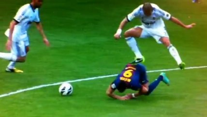 Video revela intento de agresión de Pepe sobre Alexis Sánchez