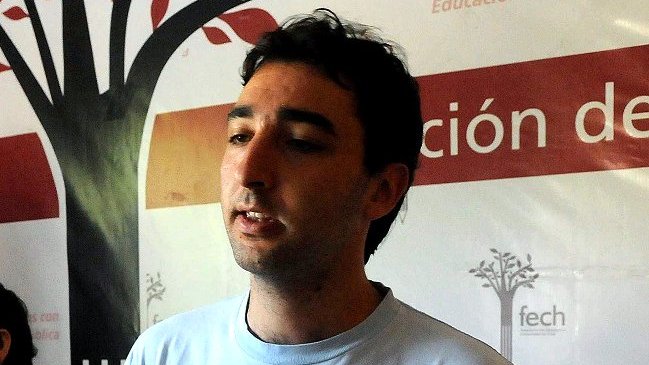 Presidente de la FECH: Las alianzas con la Concertación son una apuesta equivocada