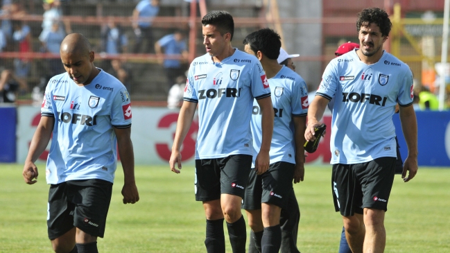 Mal tiempo en Guayaquil retrasó regreso de Deportes Iquique a Chile