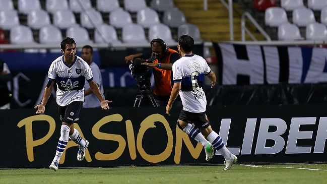 Huachipato rescató un empate ante Fluminense para seguir con vida en la Libertadores