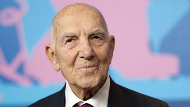 Francia rindió un último homenaje a Stéphane Hessel