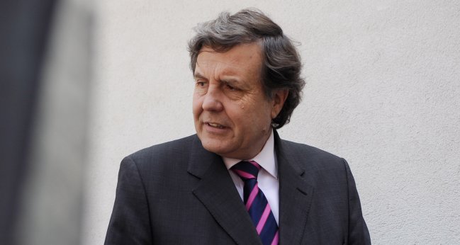 Melero: No comparto la decisión de ausentarse en el minuto de silencio por Chávez