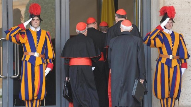 Los cardenales se reúnen por última vez antes del cónclave