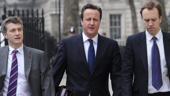 Cameron pidió a Argentina que 