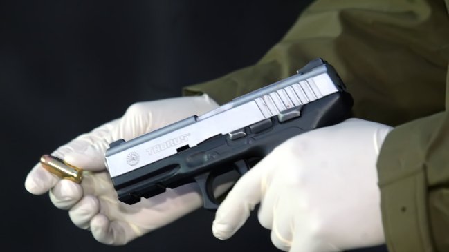 Gobierno analiza comprar armas que ingresaron ilegalmente a Chile