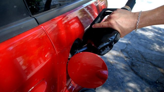 ENAP: Bencinas caerán casi cuatro pesos este jueves