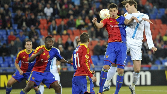 Basilea de Marcelo Díaz busca abrochar su paso a cuartos de final de la Europa League