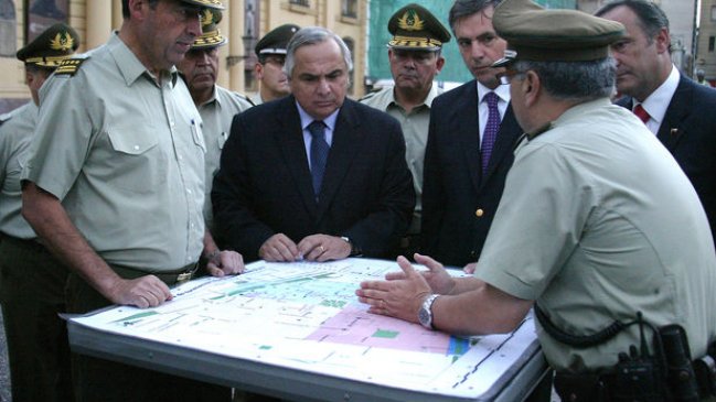 Chadwick: Delitos violentos en el casco histórico de Santiago cayeron 17 por ciento