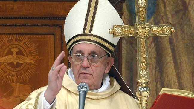 Cardenal Errázuriz: Bergoglio no estaba de acuerdo con la dictadura