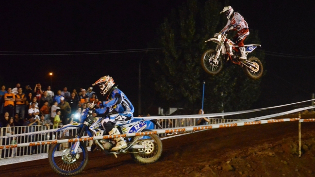 Pilotos chilenos tuvieron positivo arranque en el Mundial de Enduro