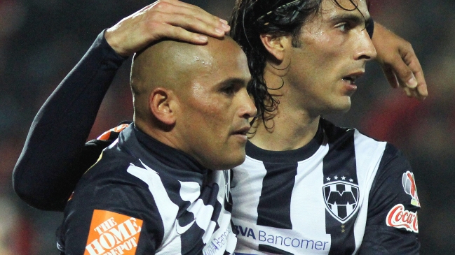 Humberto Suazo anotó en empate de Monterrey ante Tijuana en México