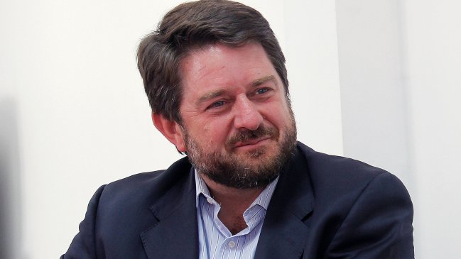 Orrego: Mi campaña no ha girado en torno a Bachelet