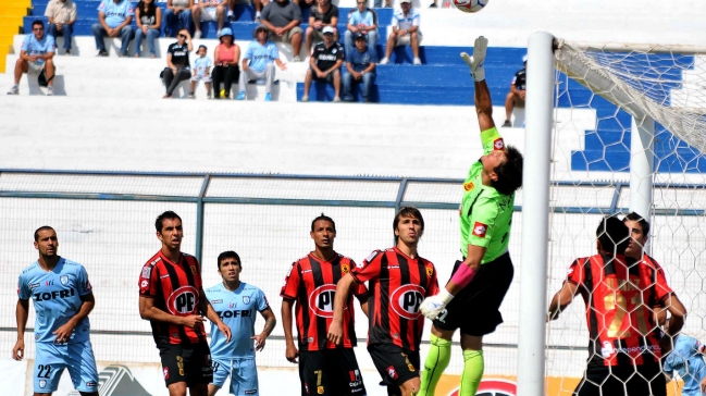 Rangers agudizó las complicaciones de Iquique