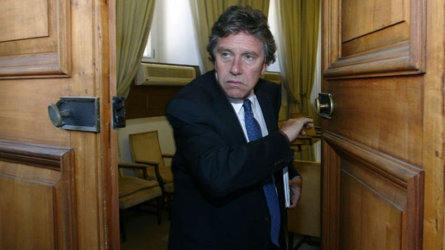 Senador Espina anunció que llevará caso de lanza del Metro a la Corte Suprema