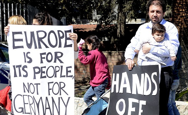 Parlamento de Chipre aplazó votación para aprobar 