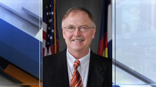 Jefe de prisiones del estado de Colorado fue asesinado en su casa