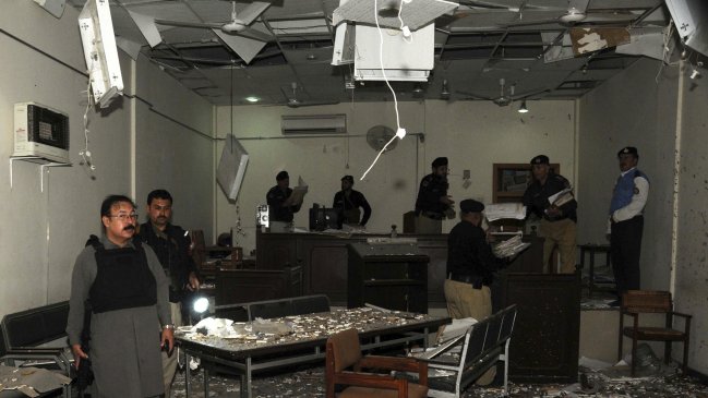Al menos 12 personas murieron por atentado en Pakistán