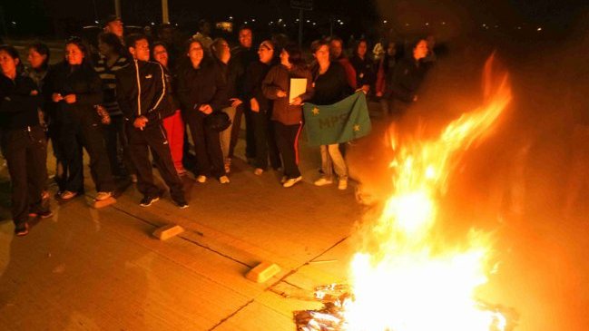 Vecinos de La Pintana protestaron por basural clandestino