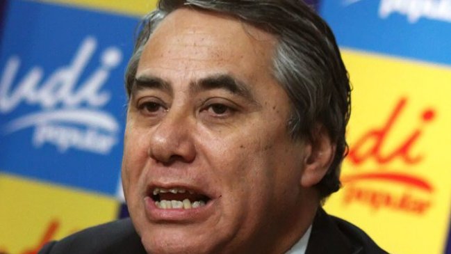 Comisión que analizará acusación a Beyer: Él no tenía facultades para fiscalizar