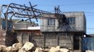 Torre de alta tensión cayó sobre una casa en San Antonio