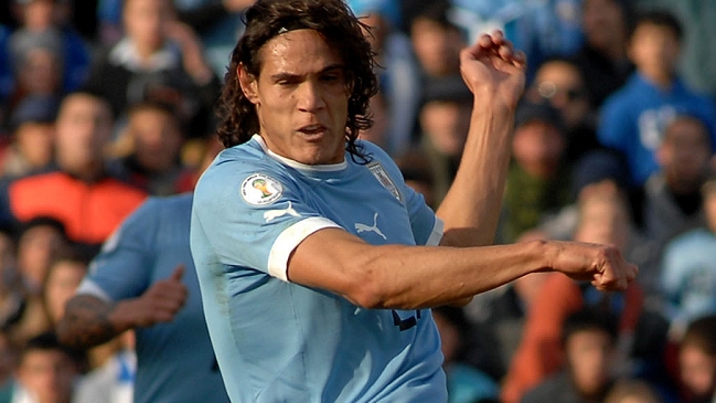 Edinson Cavani: El resultado del partido Perú-Chile nos dejó contentos