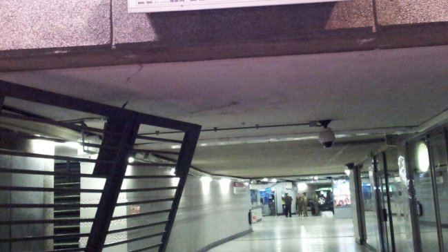 Carabineros frustró robo con alunizaje en estación Metro Manuel Montt