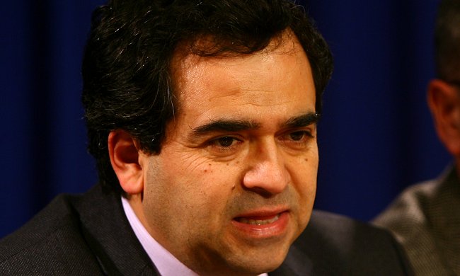 Comisión política del PPD respaldó, con 