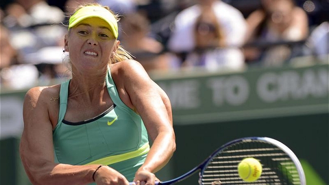 Maria Sharapova pasó a semifinales en Miami tras batir a Sara Errani