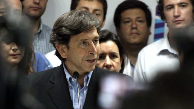 Golborne: Espero que Bachelet muestre ideas en los próximos días