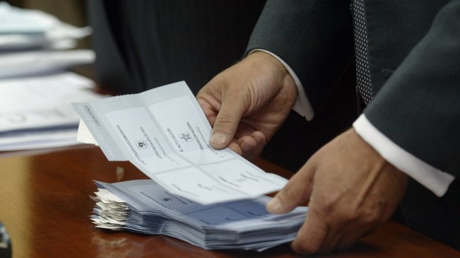 Alvear: Gobierno no cumplió con voto de chilenos en el extranjero