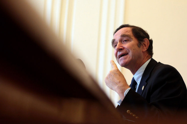 Hernán Larraín anunció proyecto de ley que aumenta requisitos para ceder soberanía