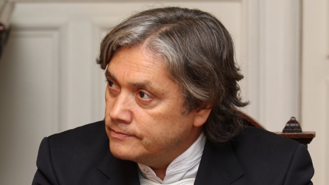 Navarro: Bachelet quiso terminar con el lucro durante su Gobierno