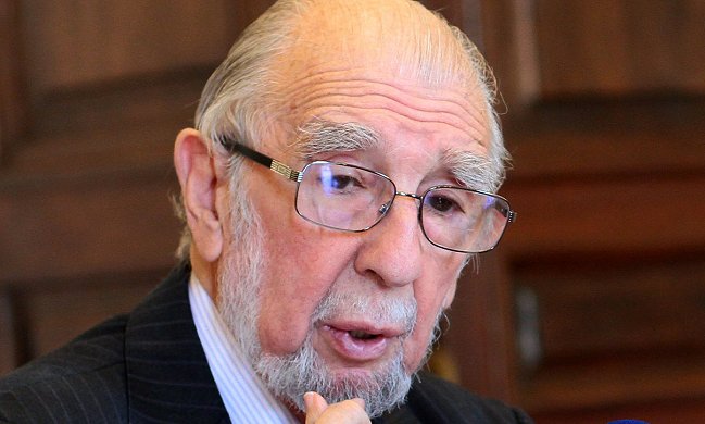 Senador DC: Las isapres han llegado al máximo posible de ganancia