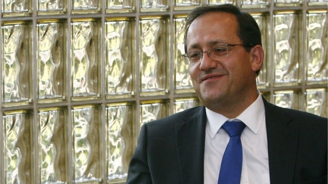 Beyer: Esta acusación es parte de la politiquería de este país