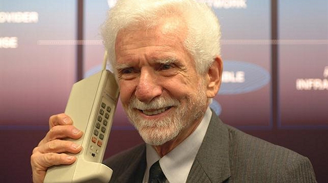 40 años cumple la primera llamada por celular