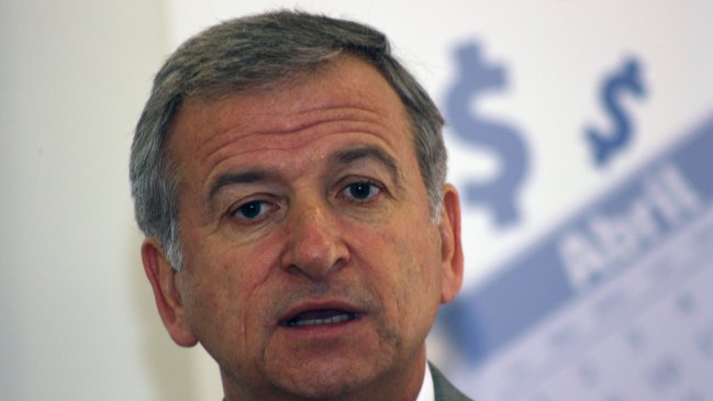 Larraín y paro portuario: 