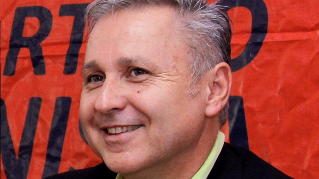 Claude: Bachelet no ofrecerá educación gratuita y Enríquez-Ominami no nacionalizará el cobre