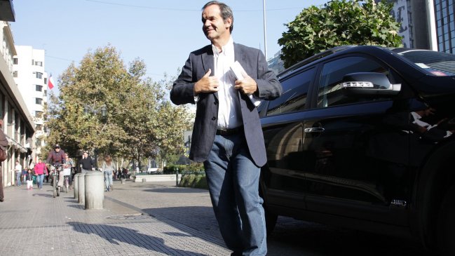 Allamand realizó encuentro programático y criticó a una Concertación 