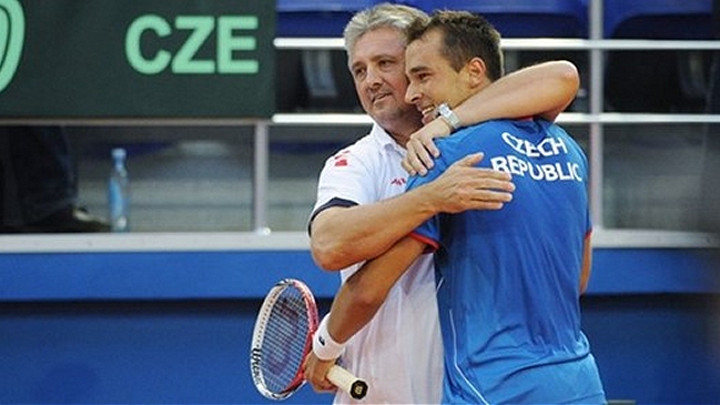 República Checa superó a Kazajistán y avanzó a semifinales de la Copa Davis