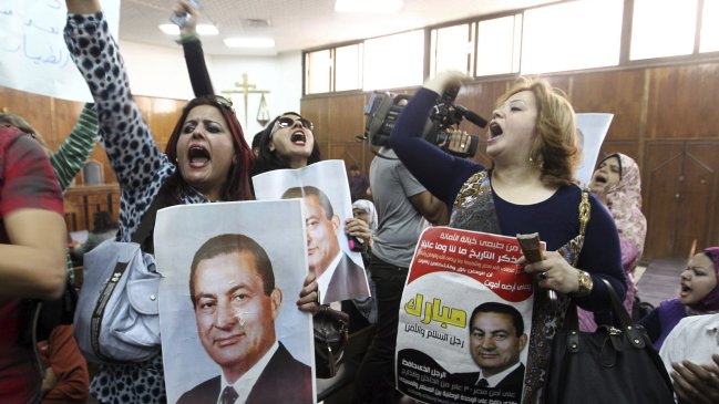 Decretaron prisión preventiva para Mubarak por caso de corrupción