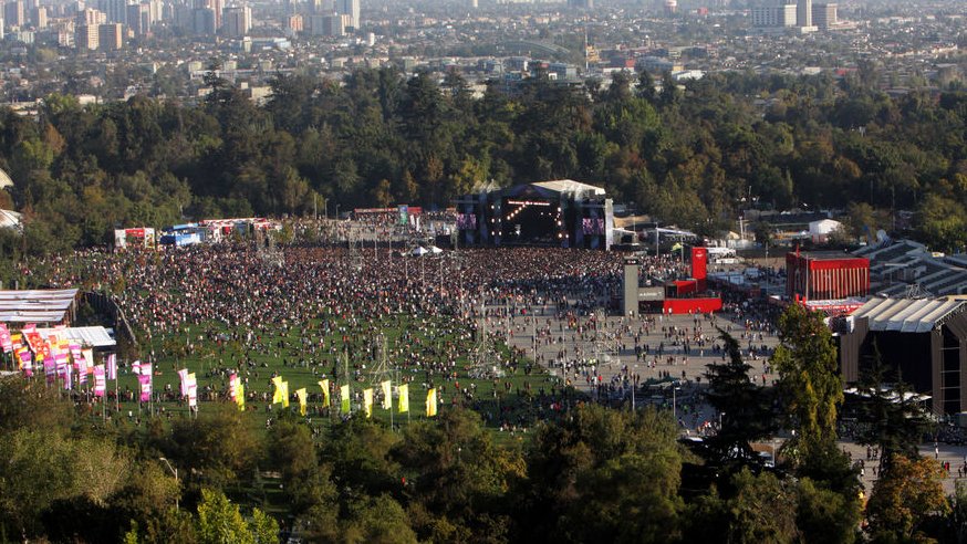 Resumen del fin de semana: Paro portuario, Copa Davis, Lollapalooza y más