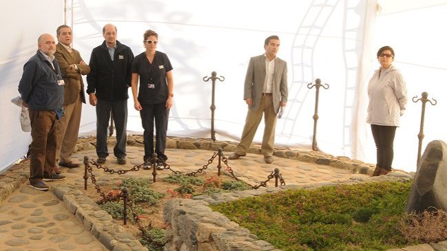 Desde la madrugada se trabaja en la exhumación de Neruda