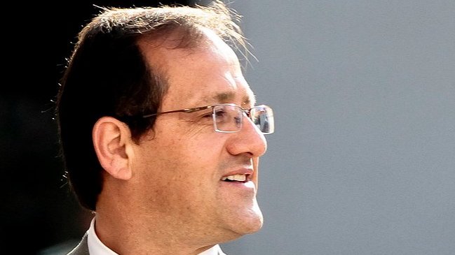 Harald Beyer no renunciará porque quiere 