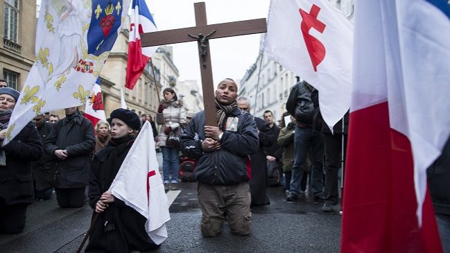 Matrimonio igualitario obtuvo importante victoria en el Senado francés