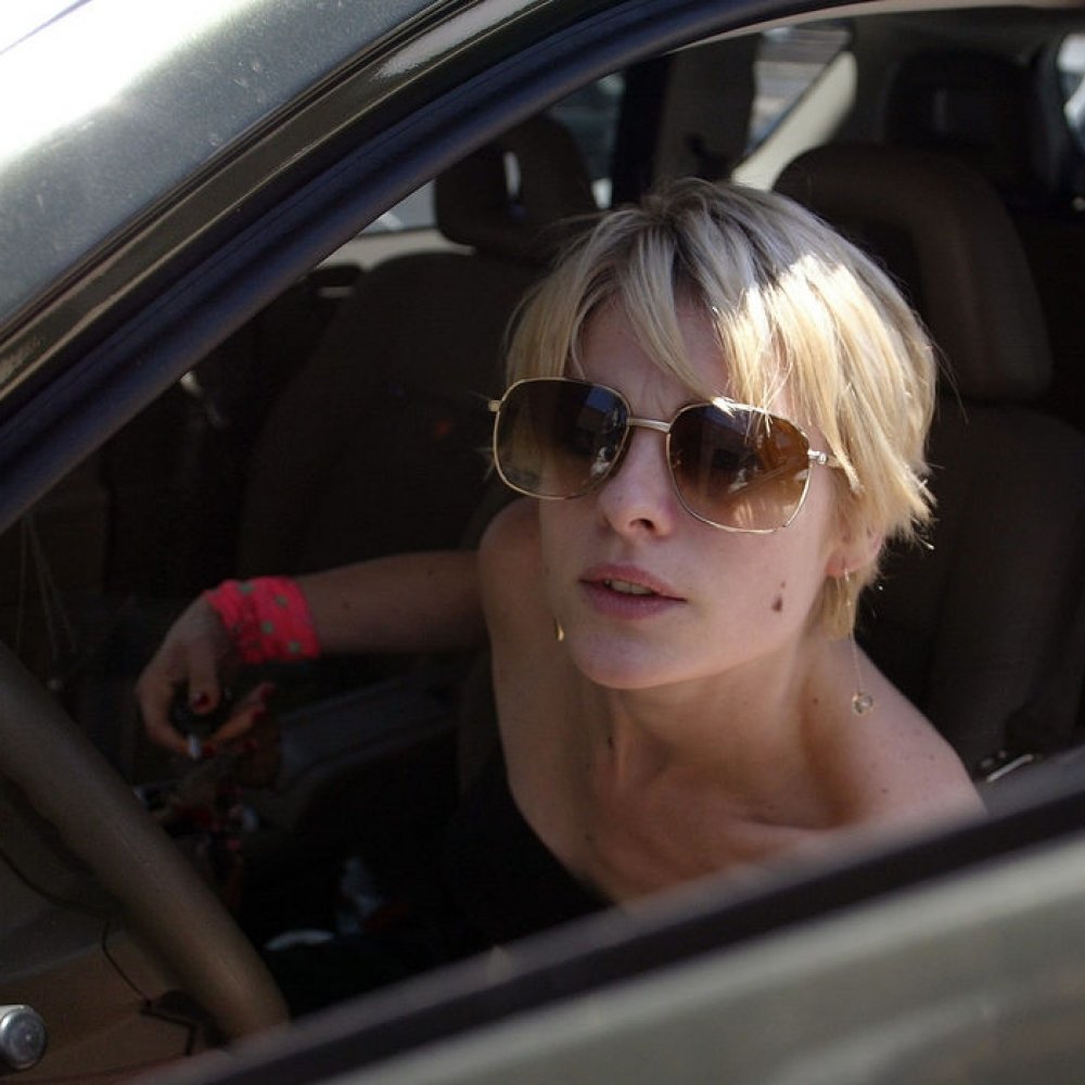 Tanza Varela quedó con firma mensual y multa tras sentencia en querella de Raquel Calderón