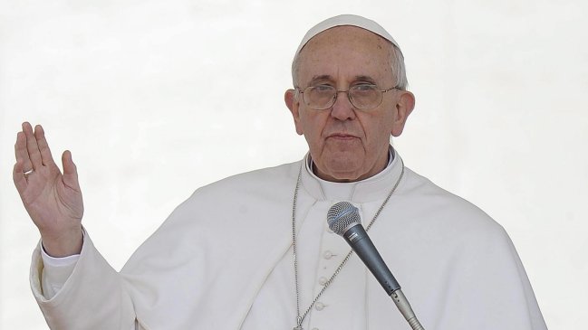 Papa habló en español por primera vez en una audiencia pública