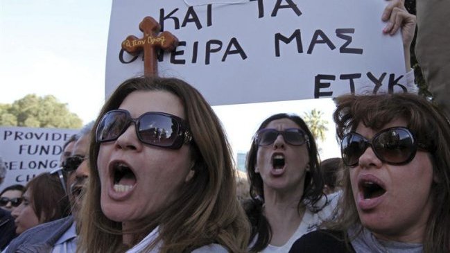 Gobierno de Chipre reconoció que necesita 23.000 millones de euros